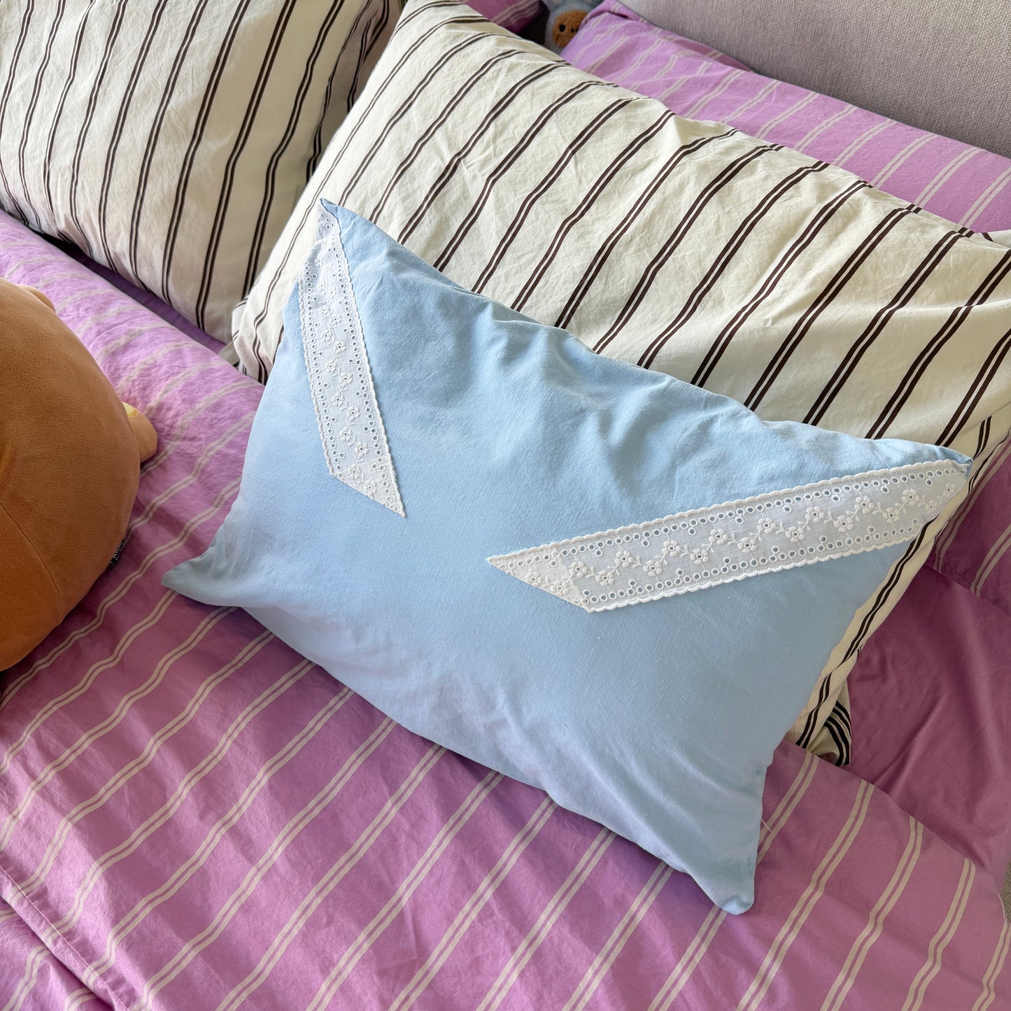 Joli coussin décoratif