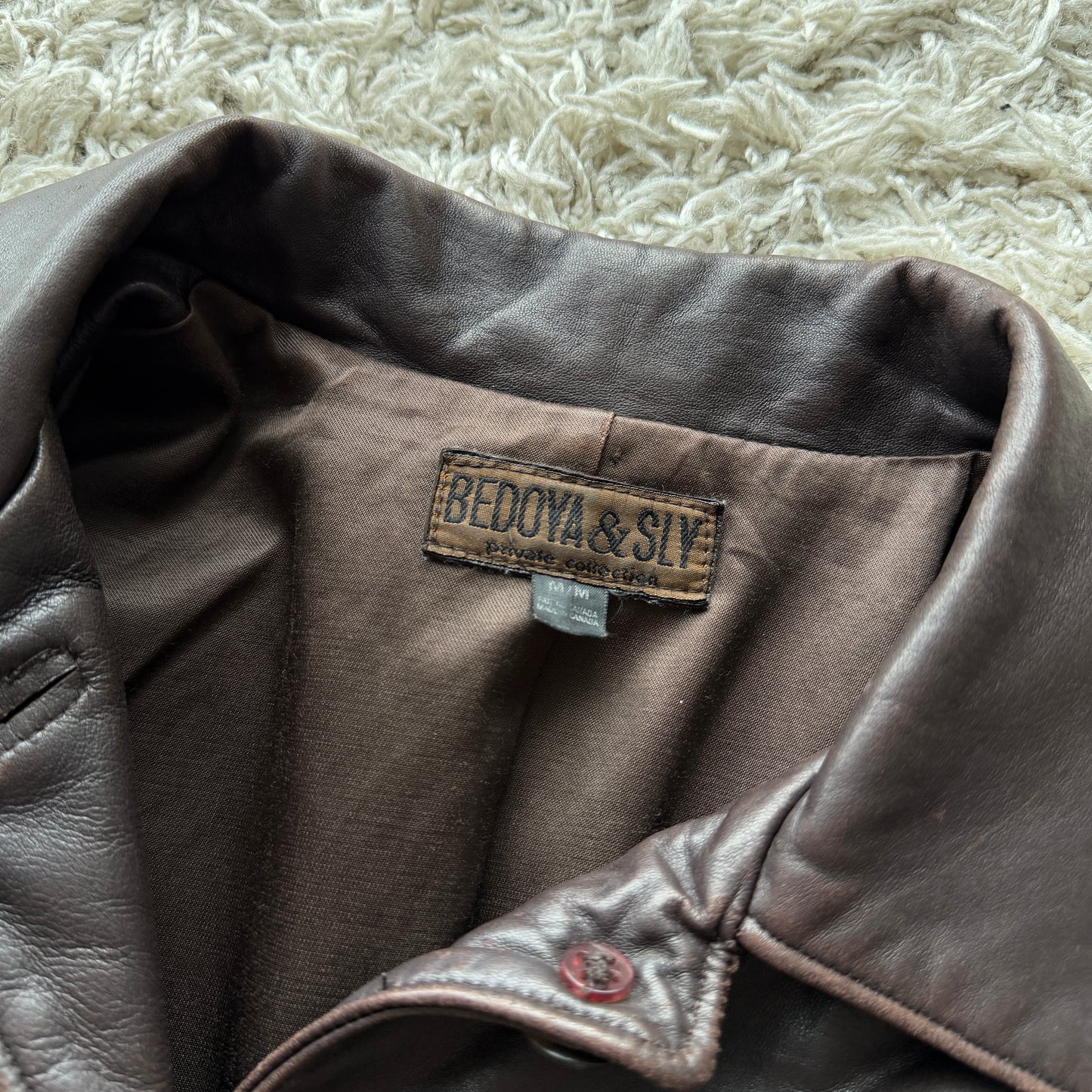 Manteau de cuir brun